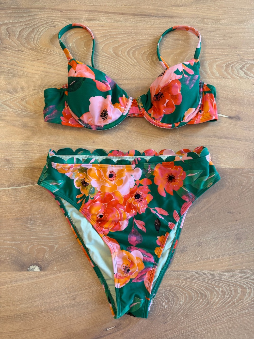 Cupshe Green Floral Underwire Bikini Set with Pink & Orange Blooms NWOT